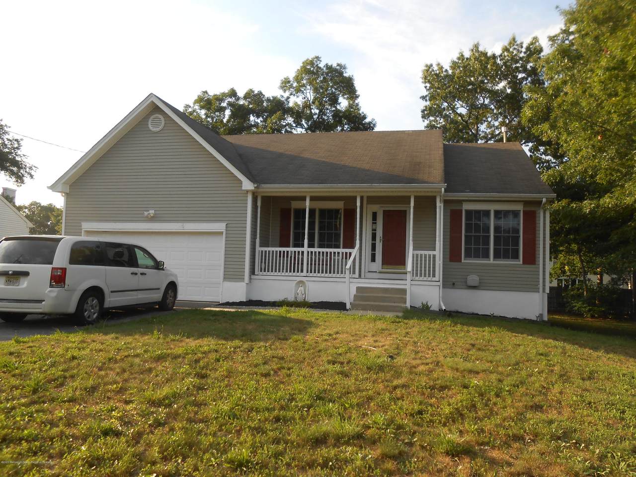 1042 Windlass Drive - Photo 1
