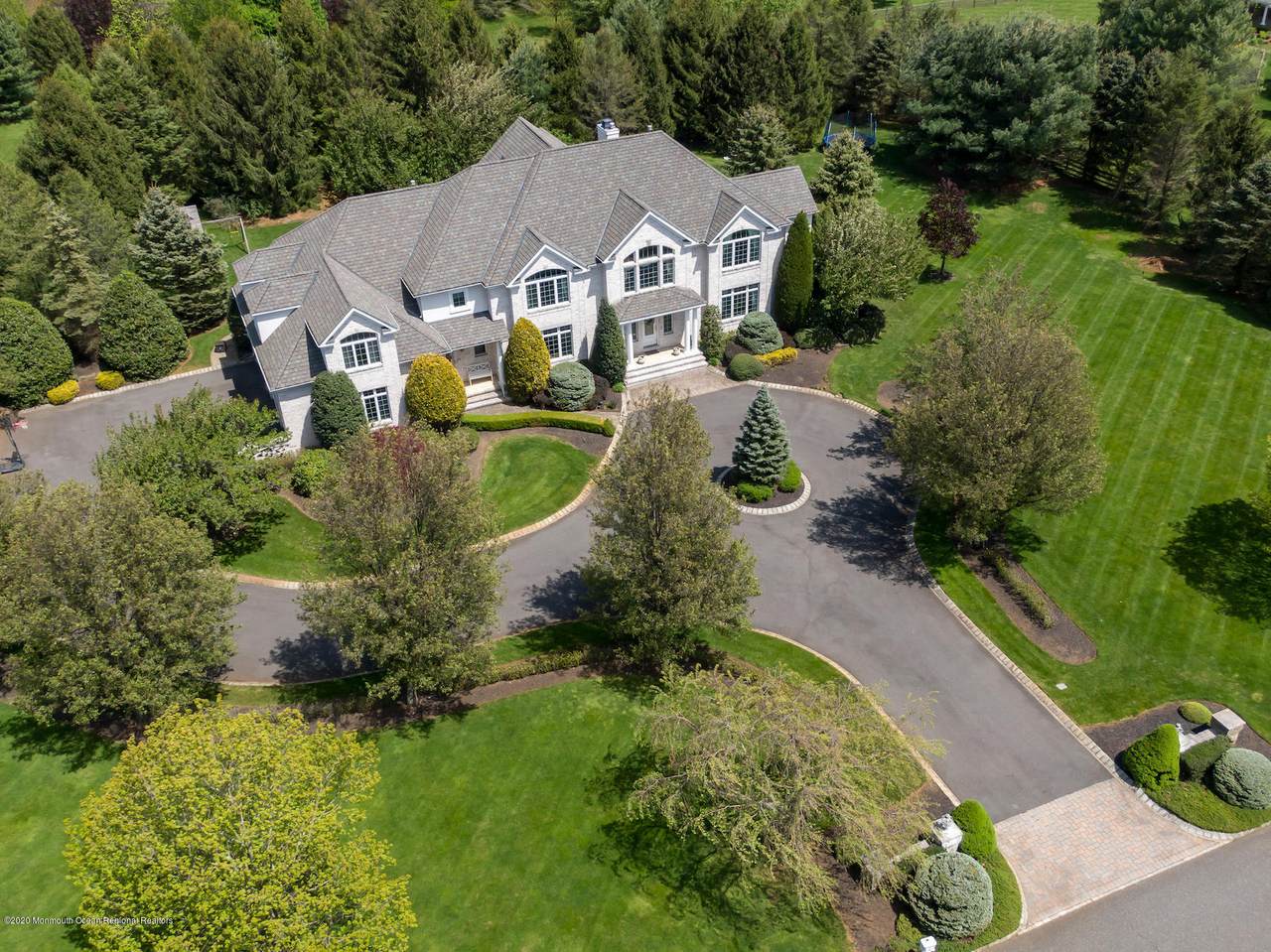 10 Country Club Lane - Photo 1