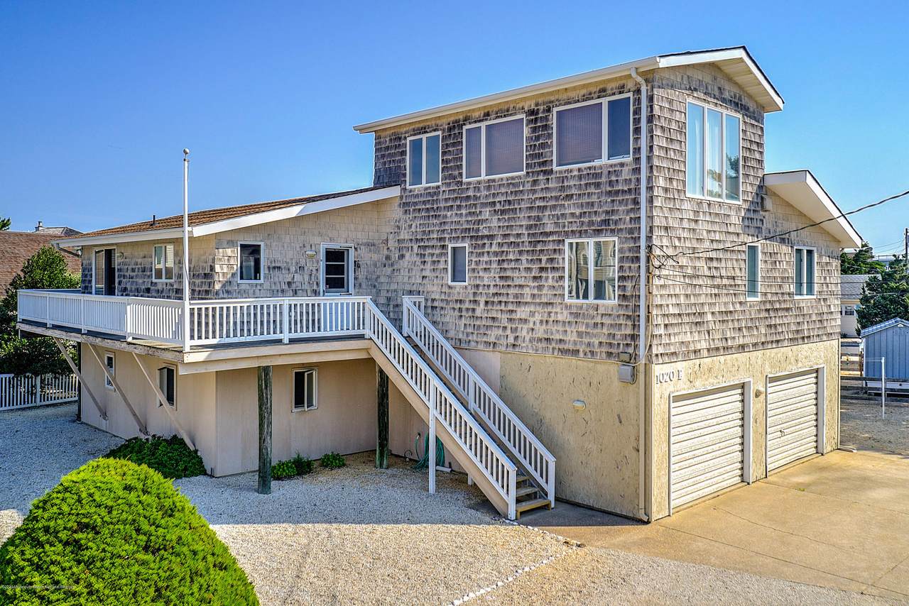 1020 Long Beach Boulevard - Photo 1