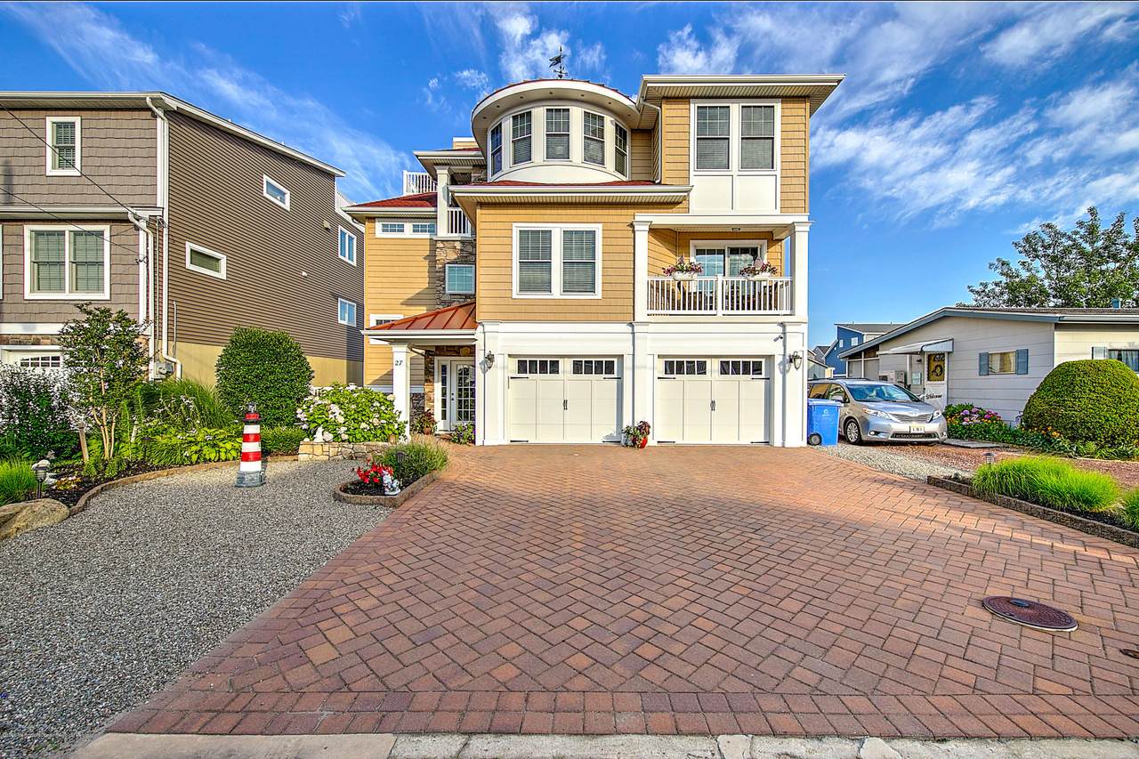 27 Marin Lane - Photo 1