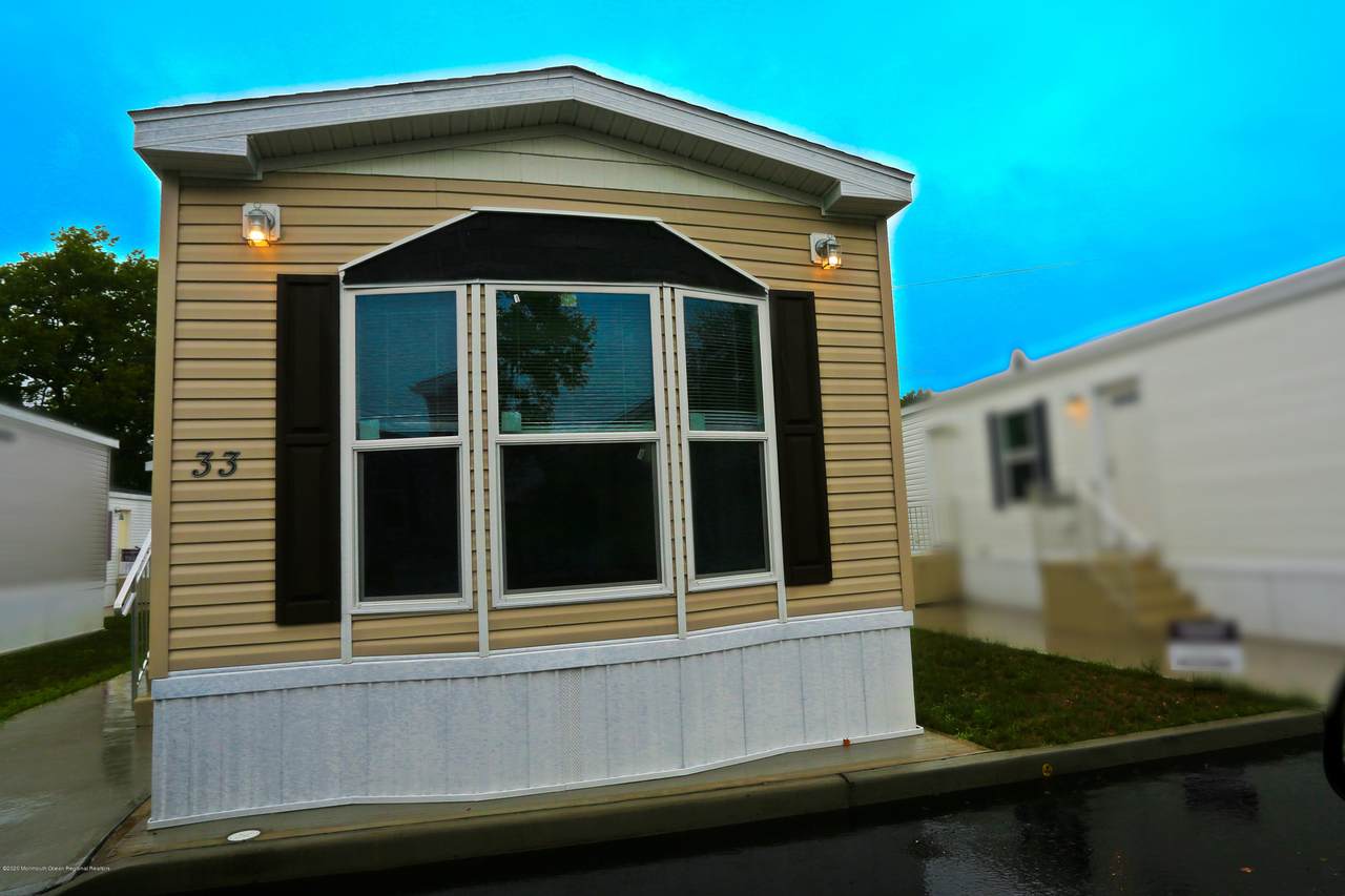 33 Monique Circle - Photo 1