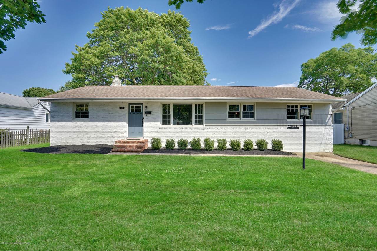 175 10th Street - Photo 1