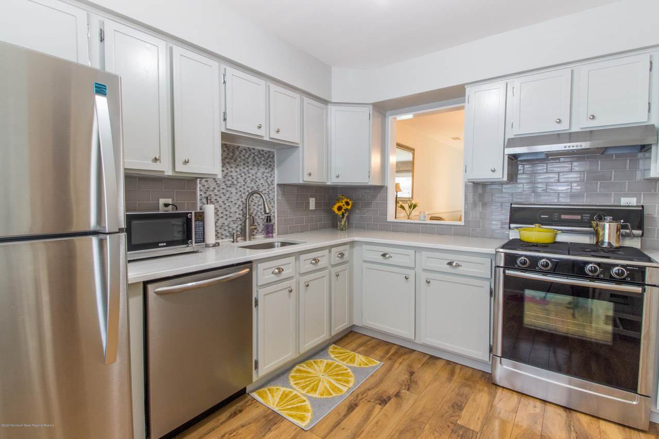 60 Inverness Court - Photo 1