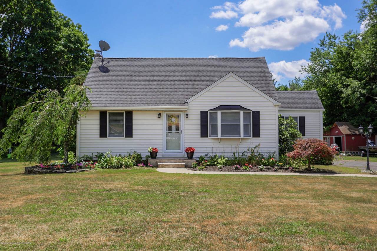 347 Brickyard Road - Photo 1