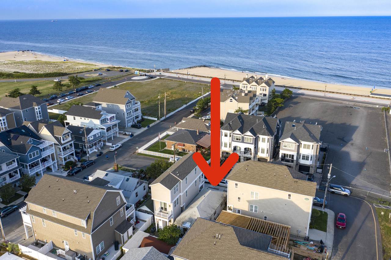 45 Marine Terrace - Photo 1