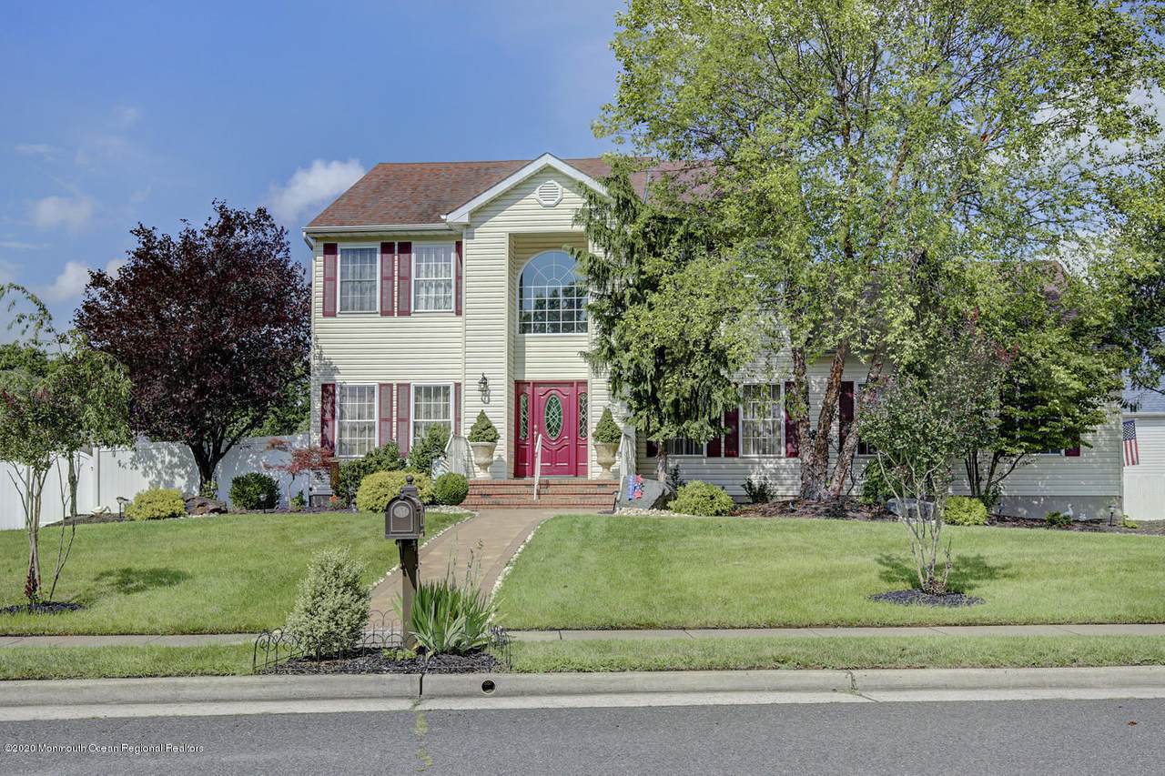 49 Mayercik Court - Photo 1