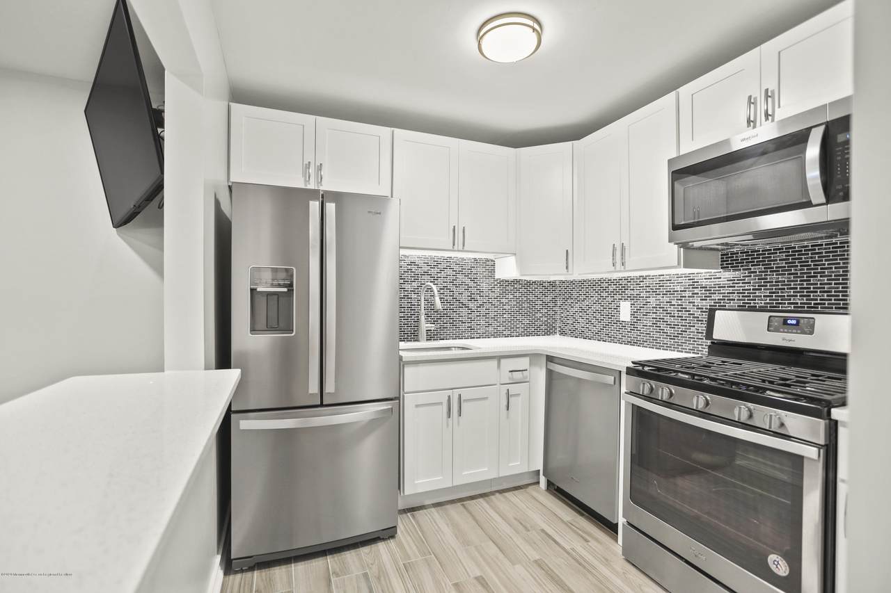 3403 Bridge Avenue - Photo 1