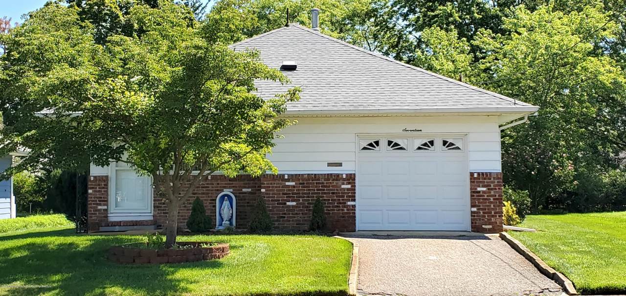 17 Palisades Drive - Photo 1