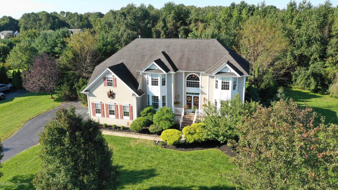 16 Hankins Farm Road - Photo 1