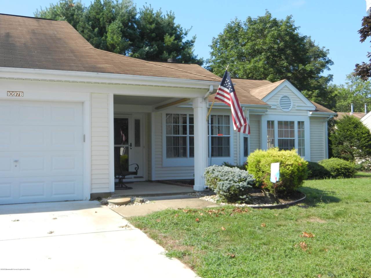1097 Canterbury Drive - Photo 1