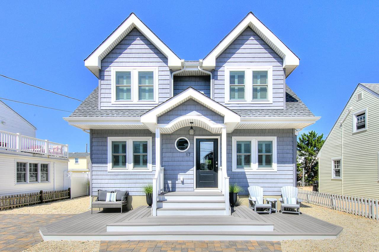 17 Texas Avenue - Photo 1