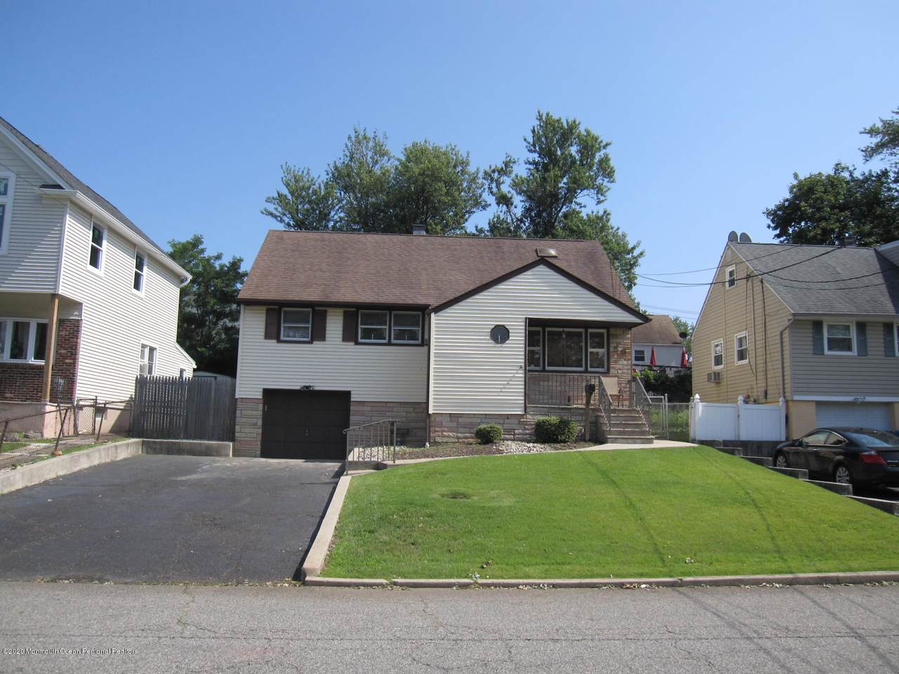 56 Isabelle Street - Photo 1