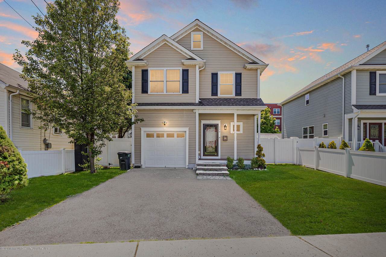 136 Lippincott Avenue - Photo 1