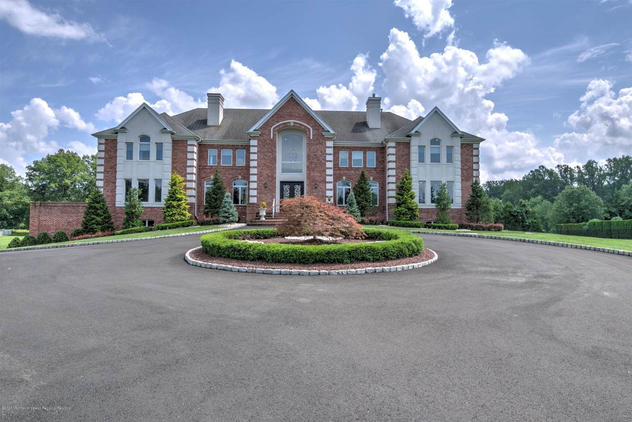 8 Shallow Brook Road - Photo 1