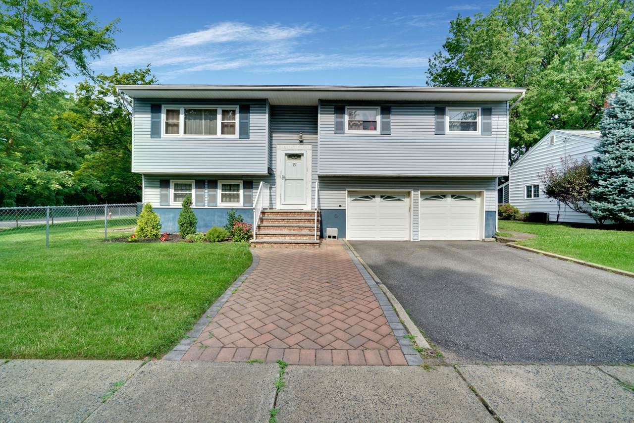 15 Waverly Drive - Photo 1