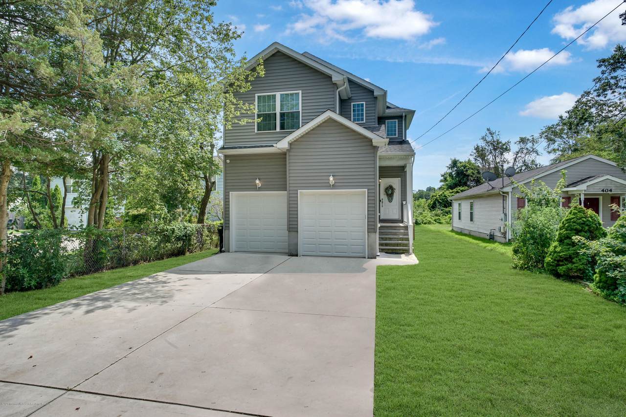 406 Elizabeth Avenue - Photo 1