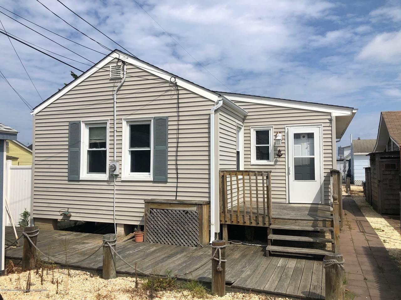 39B Shore Villa Road - Photo 1