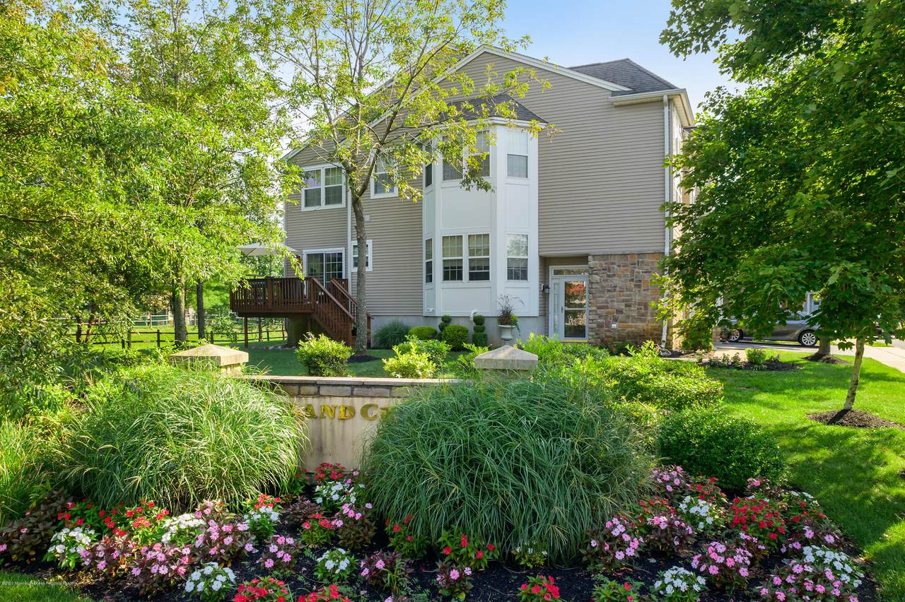 1 Ocean Breeze Court - Photo 1