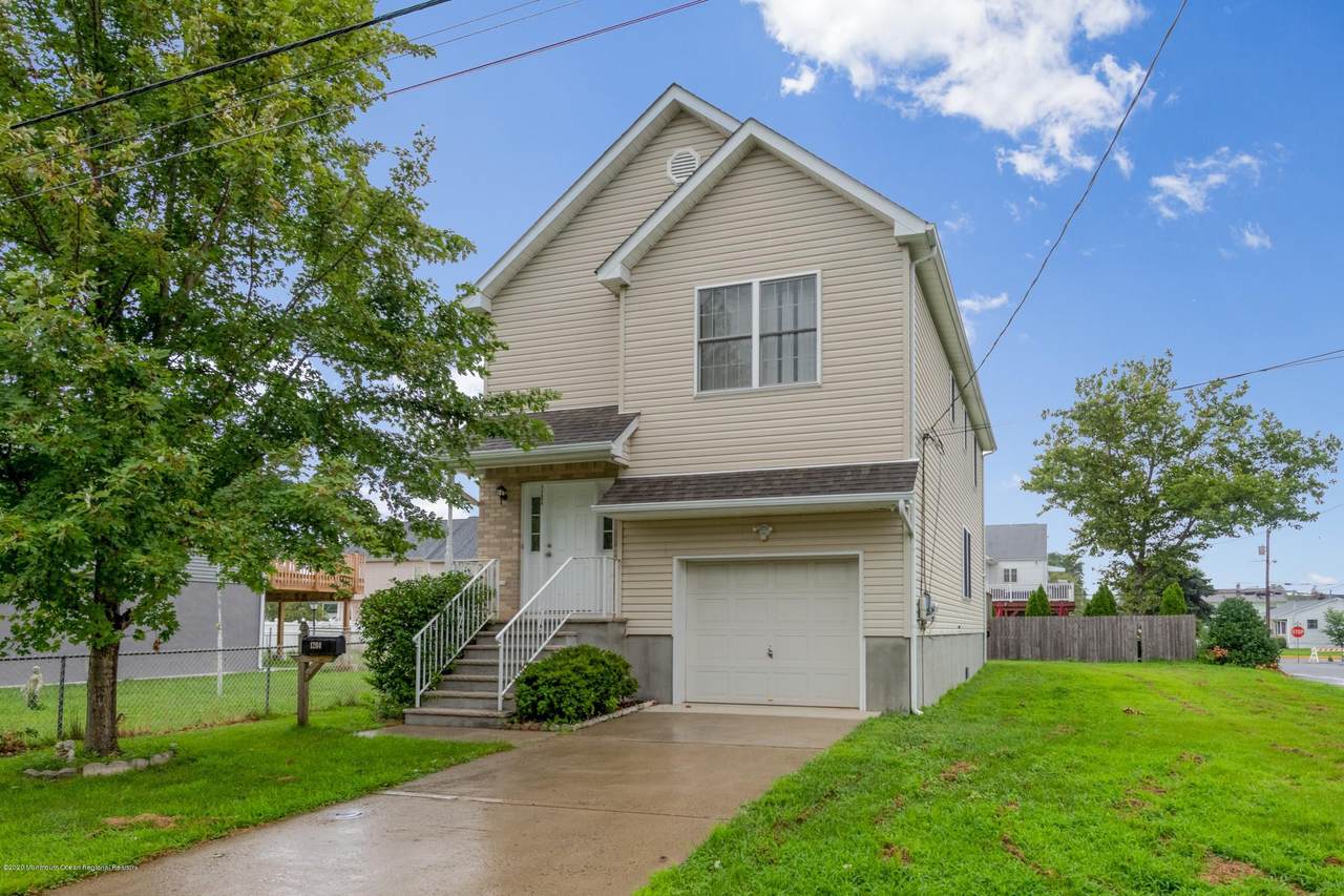 1204 High Avenue - Photo 1