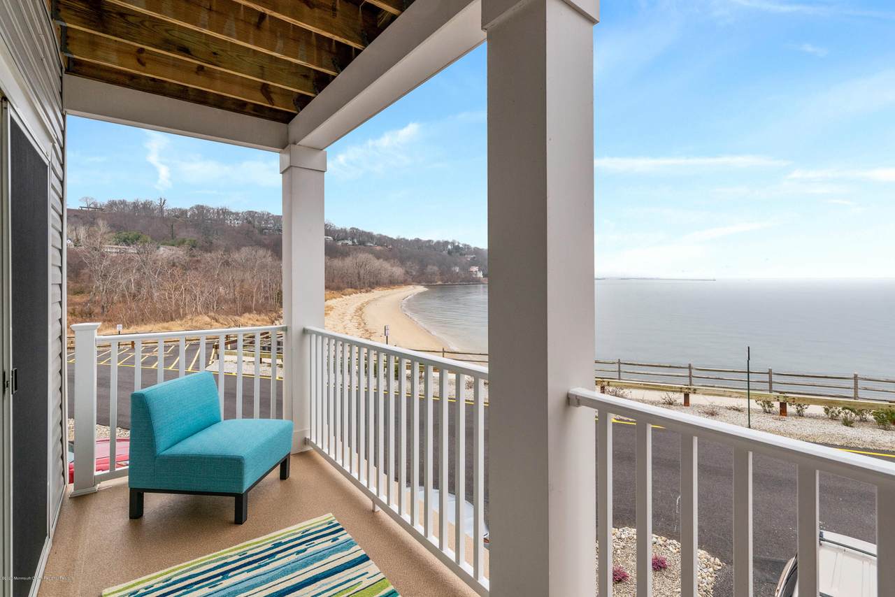 3 Lighthouse Pt Road - Photo 1