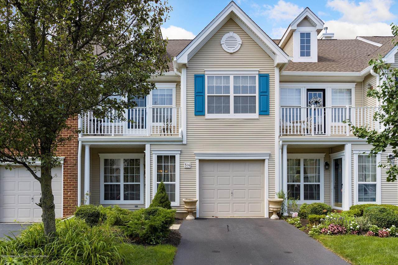 316 Daniele Drive - Photo 1