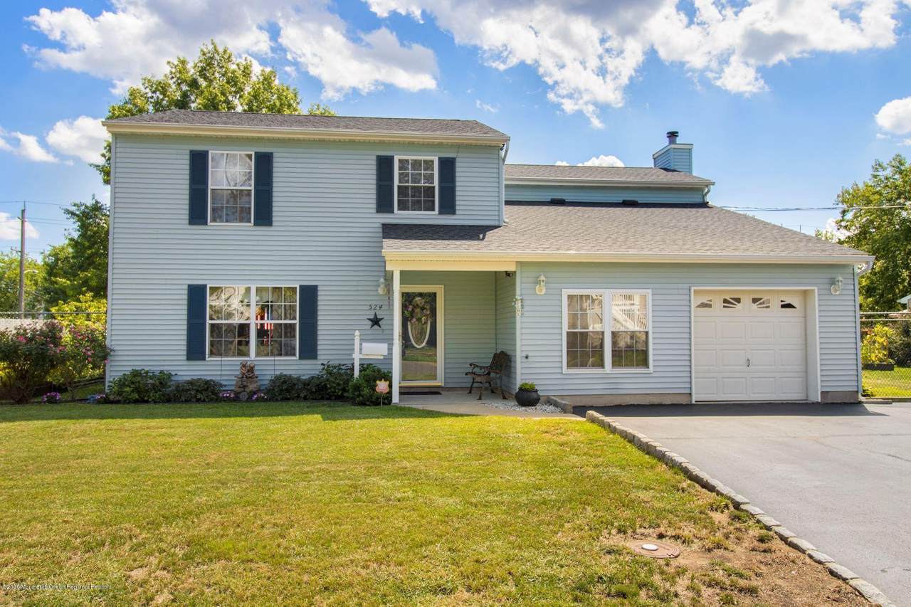 524 Columbia Avenue - Photo 1