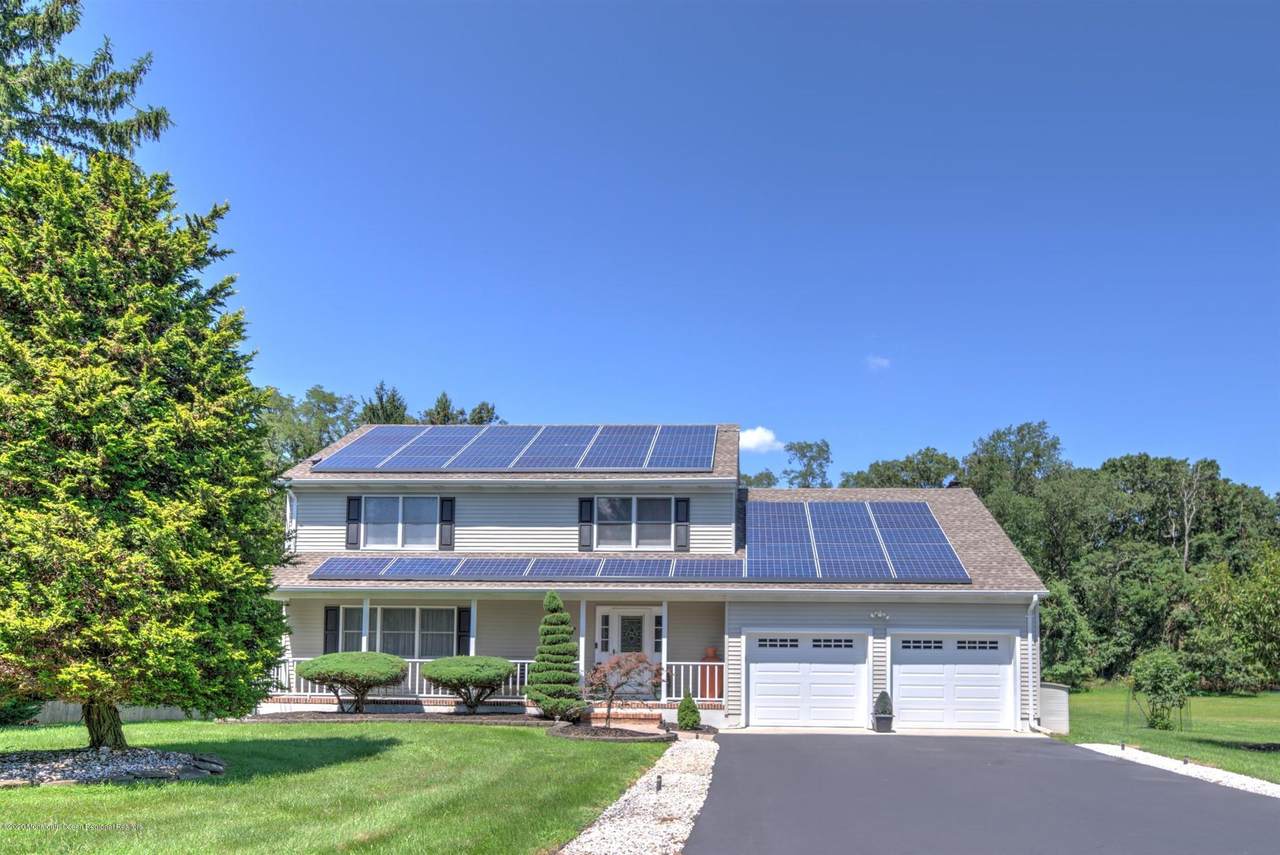 477 Freehold Road - Photo 1