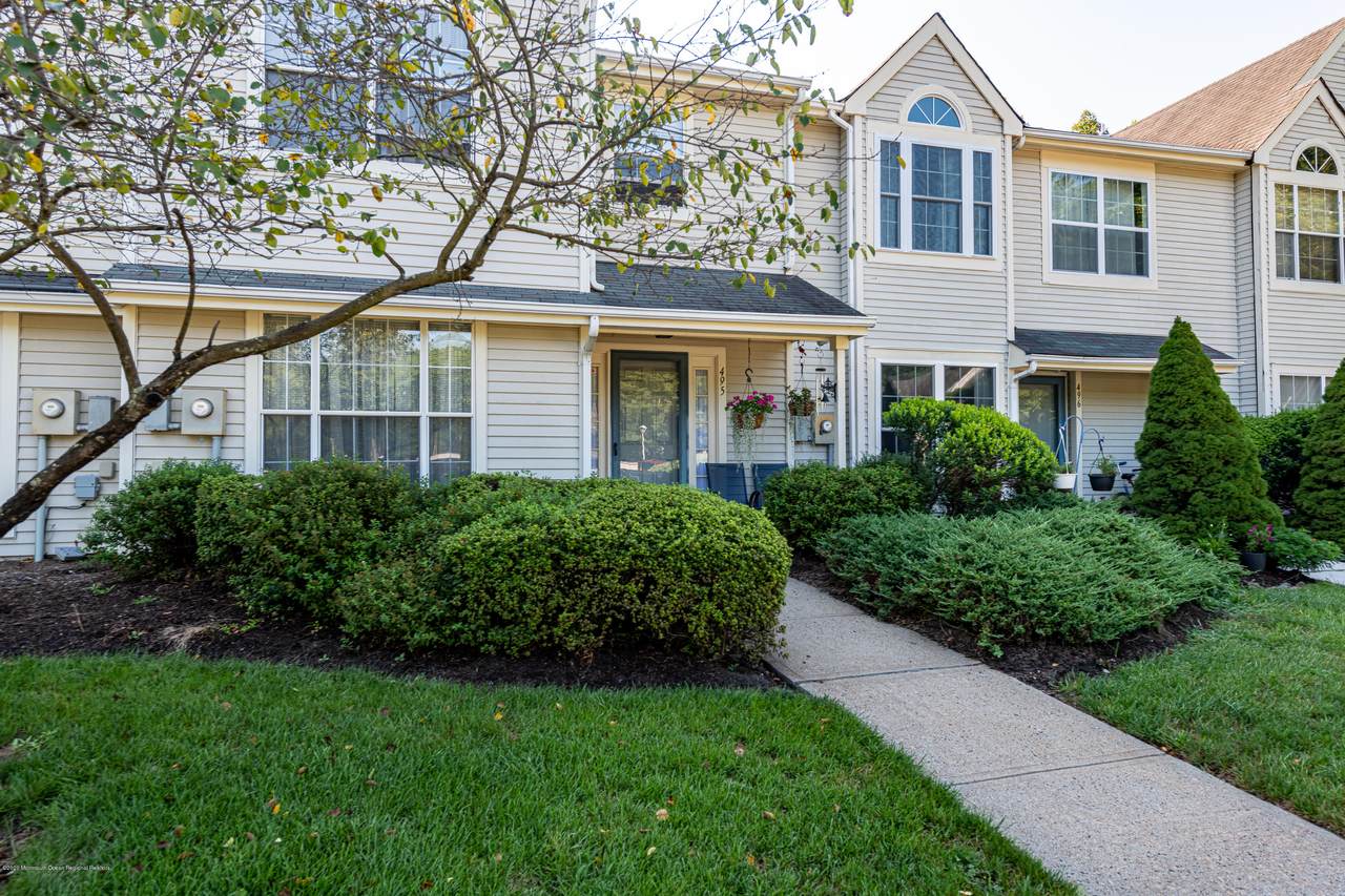 495 Cottonwood Court - Photo 1