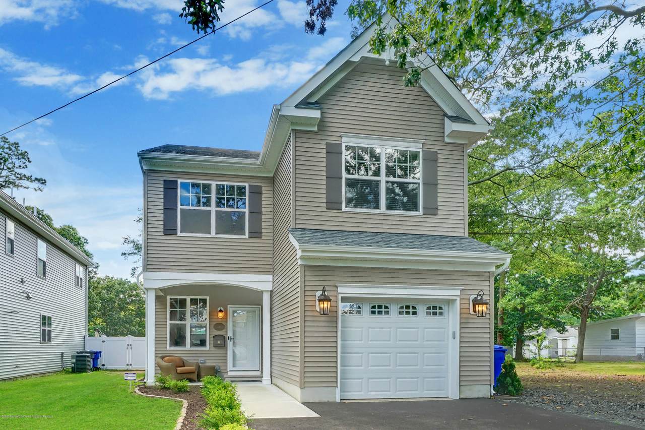 516 Barnegat Avenue - Photo 1