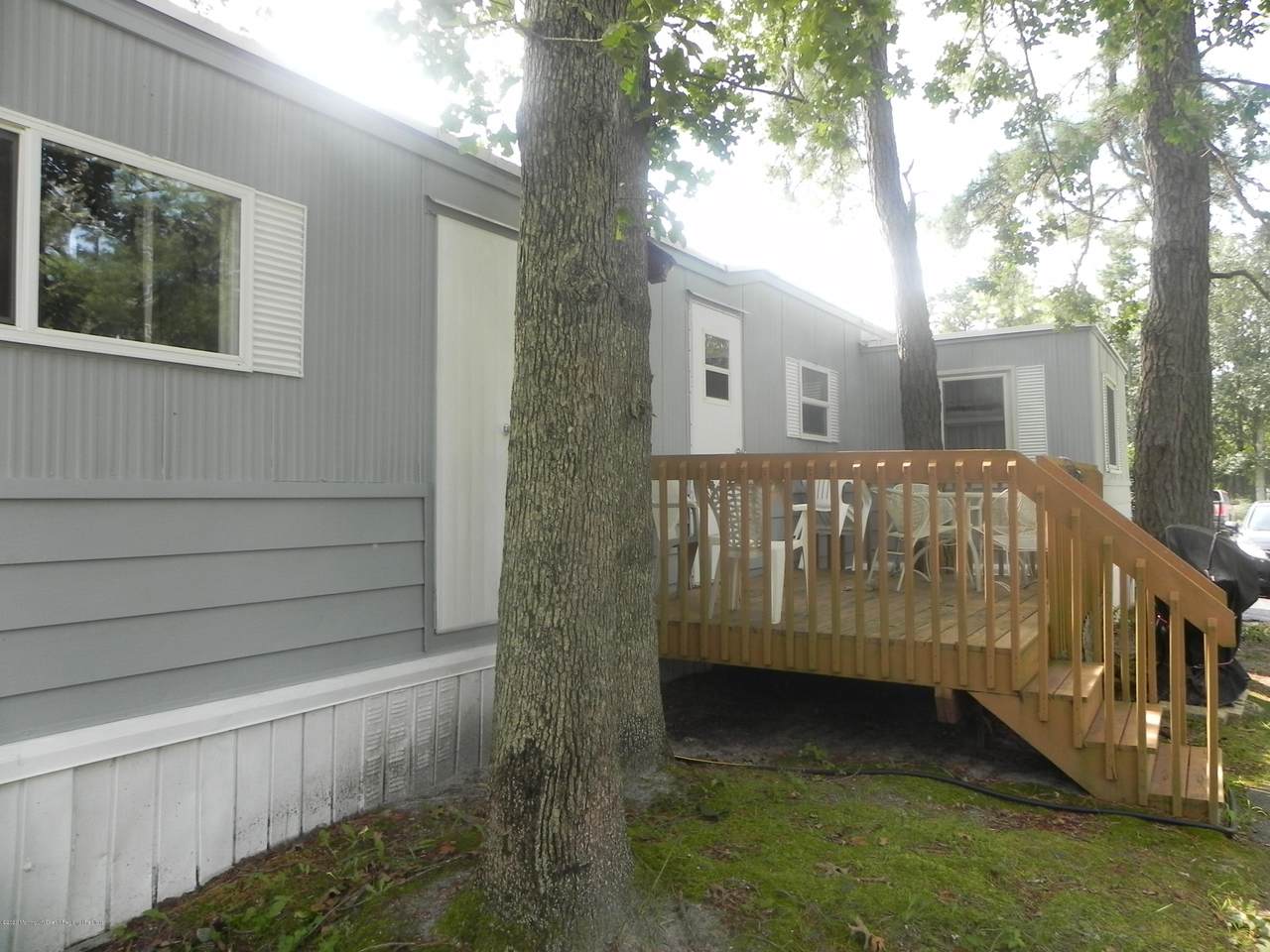 16 Woodchuck Parkway - Photo 1