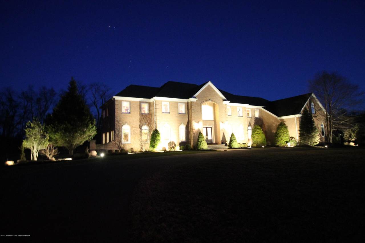 3 Lakeview Drive - Photo 1