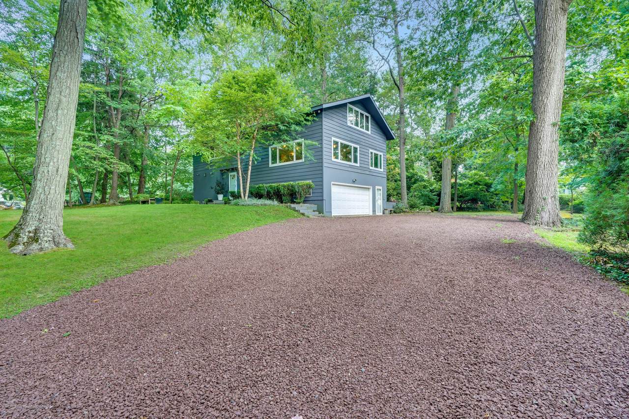 95 River Road - Photo 1