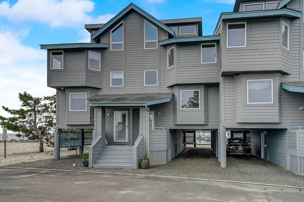 2 Grand Bay Harbor Drive - Photo 1