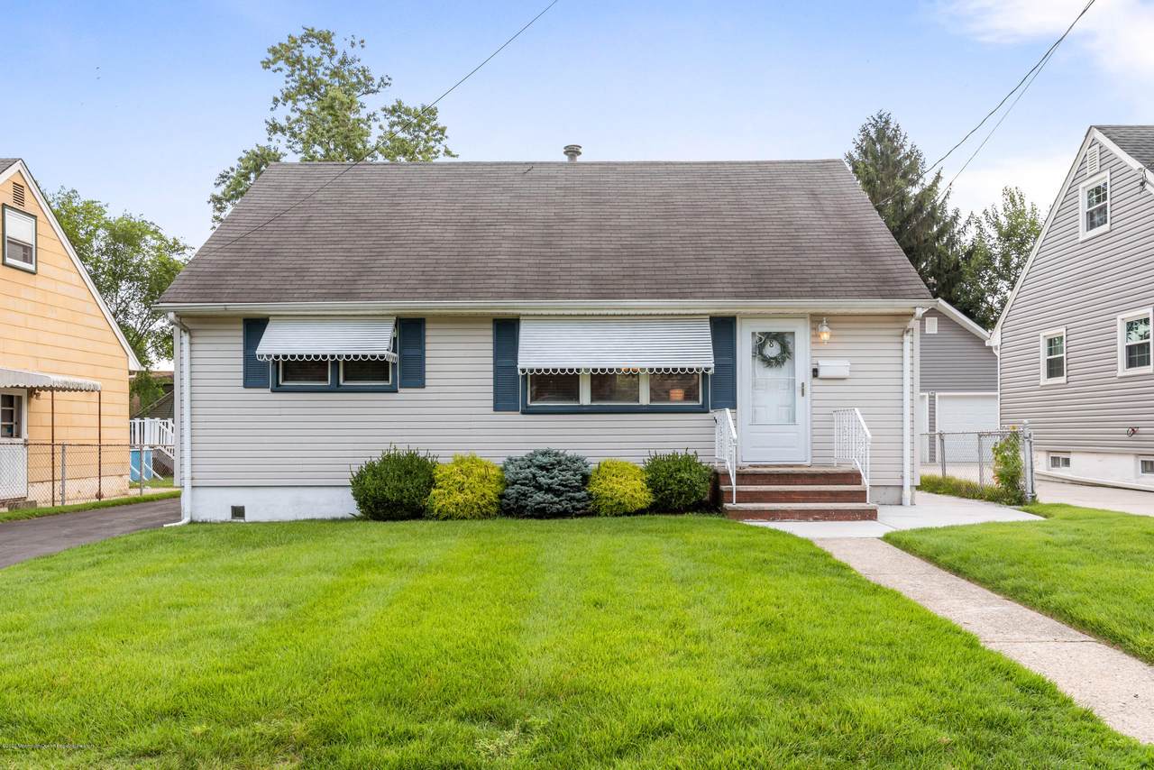 8 Kathleen Place - Photo 1
