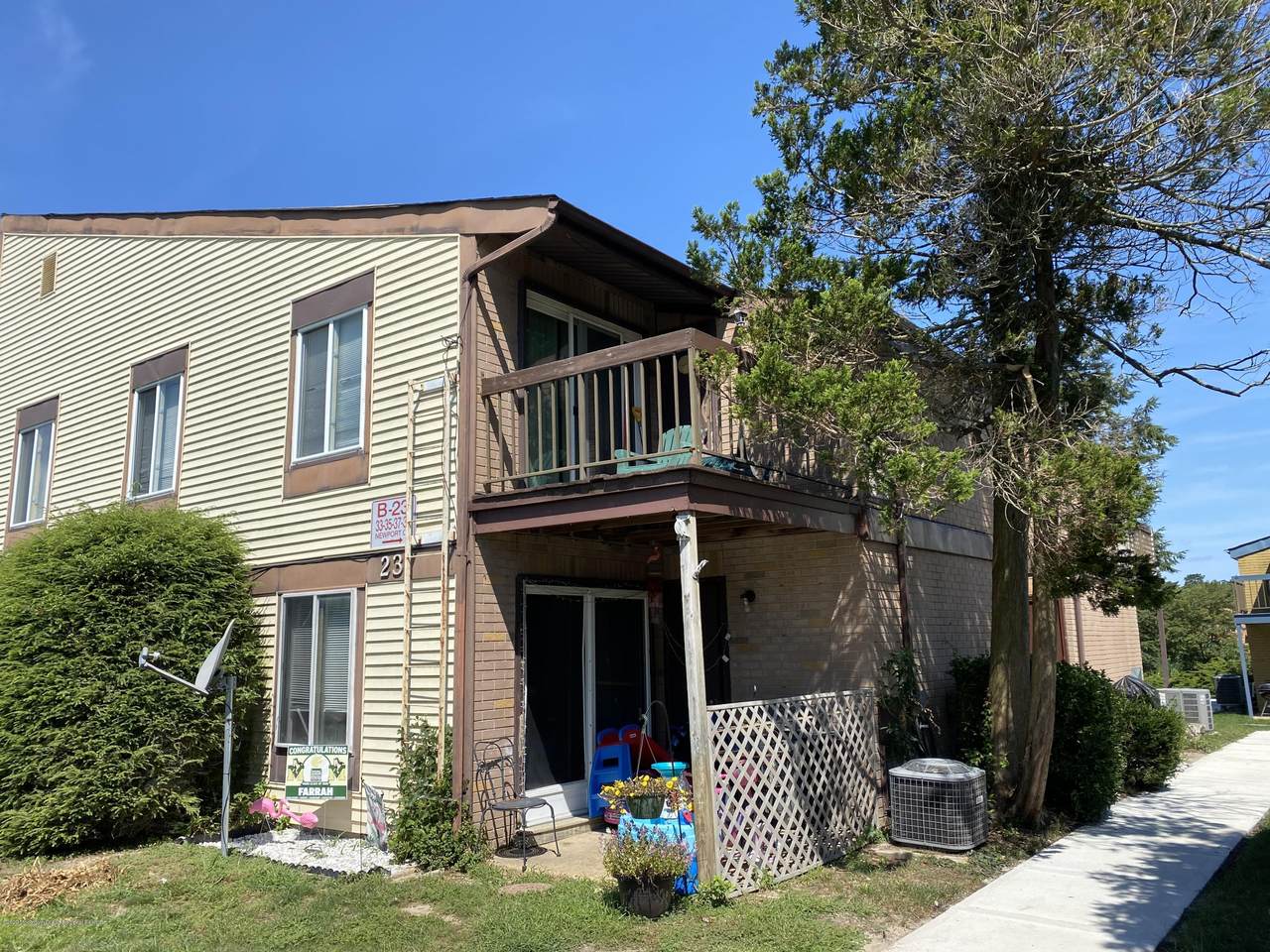 33 Newport Court - Photo 1