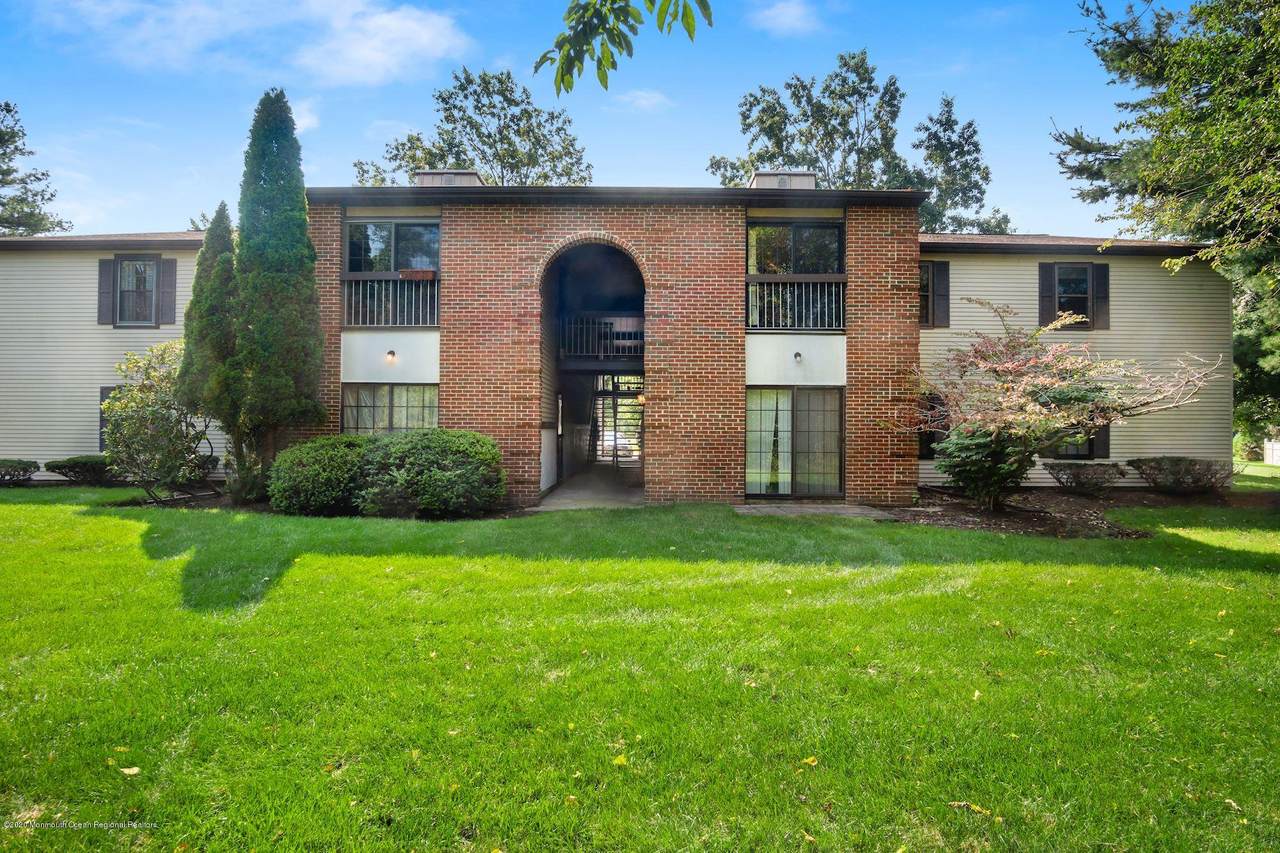 1 Atlanta Court - Photo 1