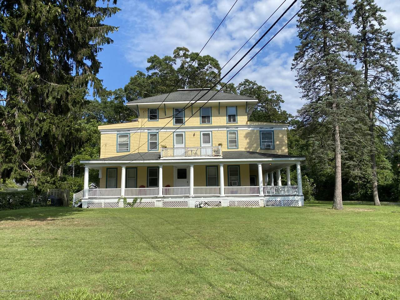 633 Westwood Avenue - Photo 1