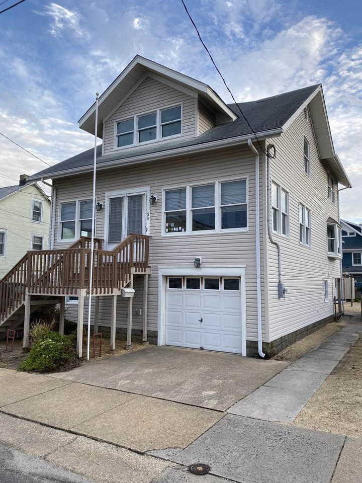30 Island Avenue - Photo 1