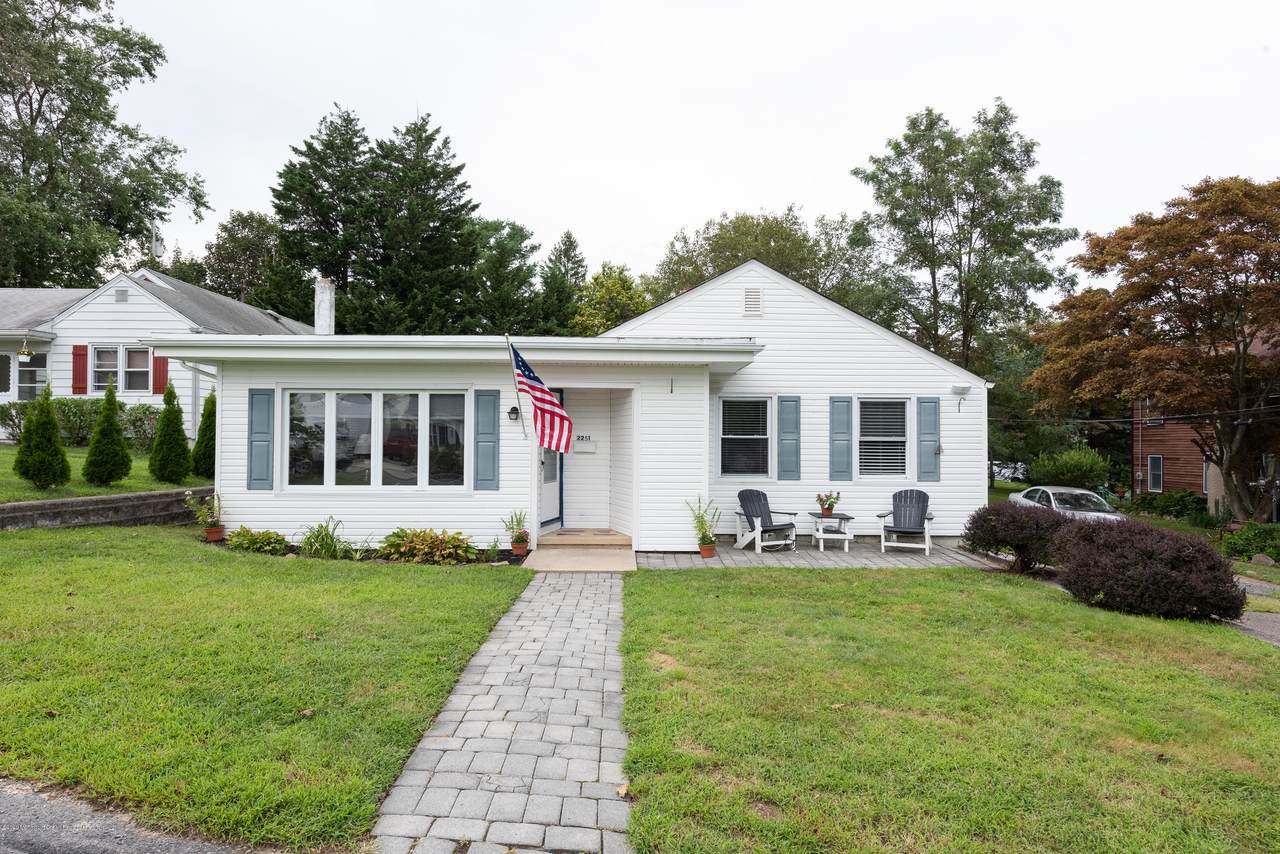 2251 Wagner Lane - Photo 1