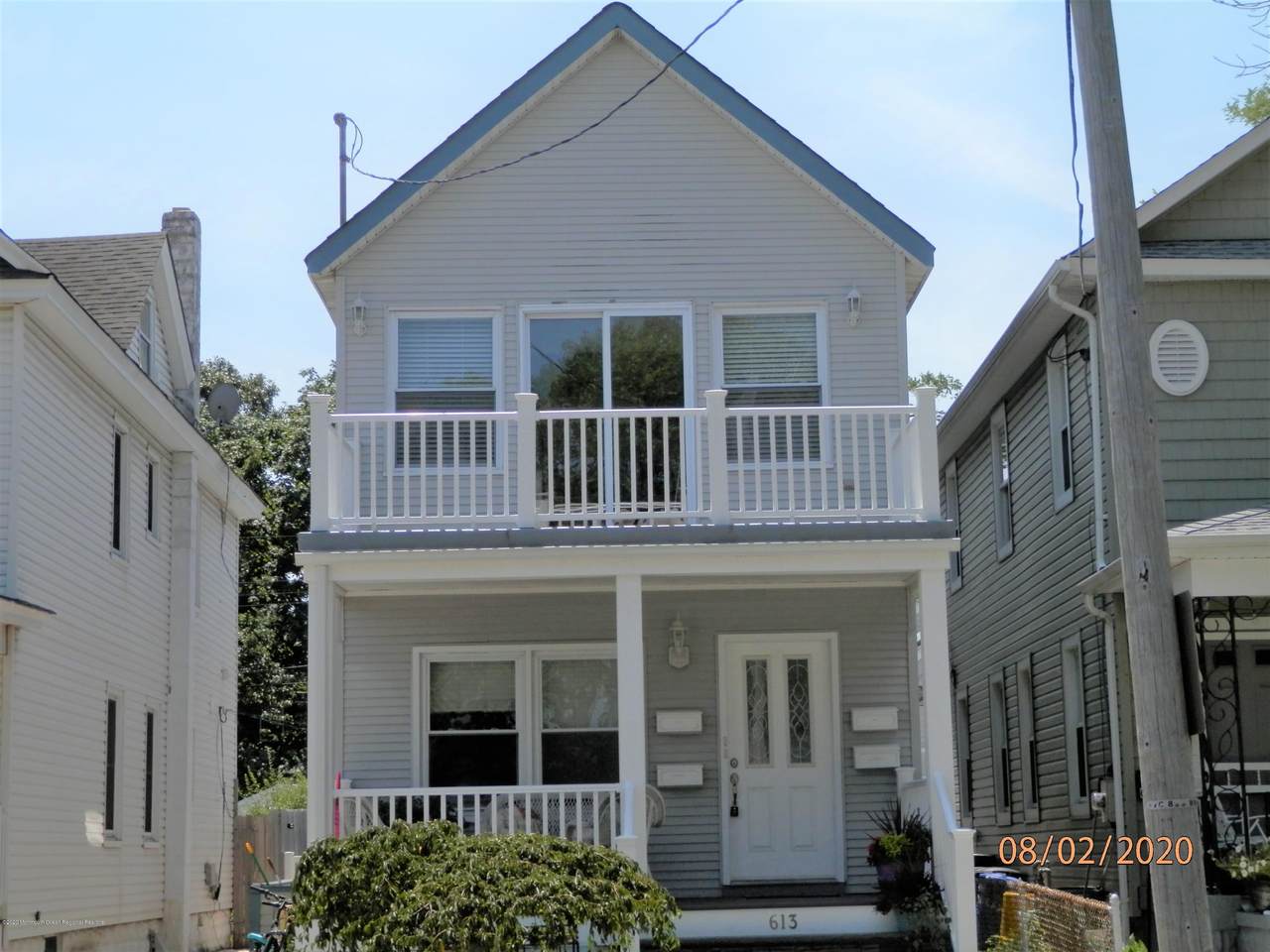 613 Brinley Avenue - Photo 1