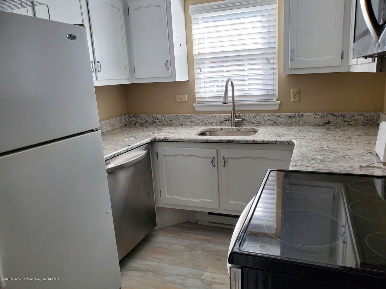 47A Cambridge Court - Photo 1