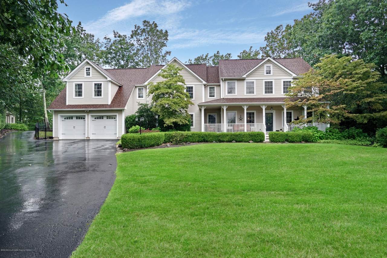 882 Hallmark Court - Photo 1