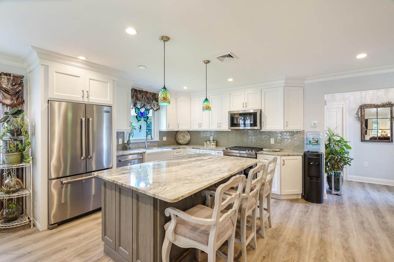 5 Addison Court - Photo 1