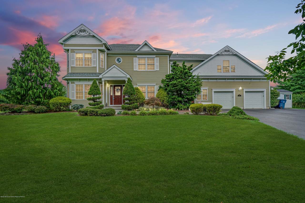29 Hampton Hollow Drive - Photo 1