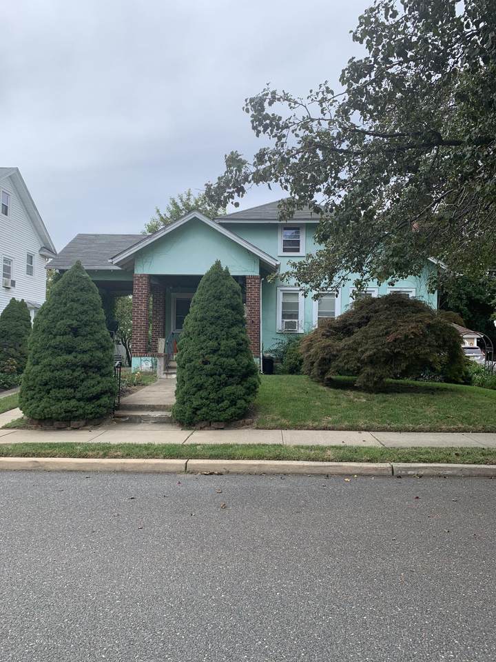 93 3rd Avenue - Photo 1