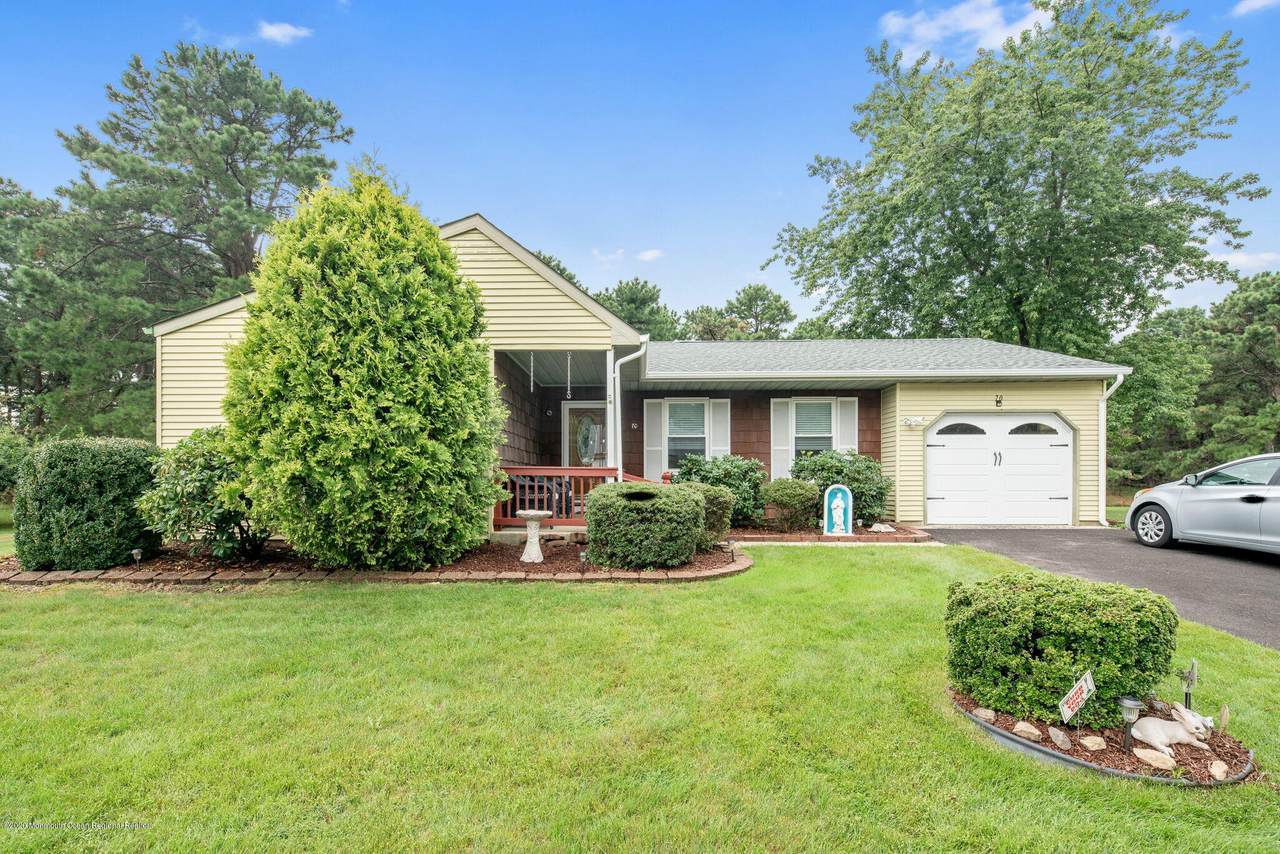 70 Sunset Road - Photo 1