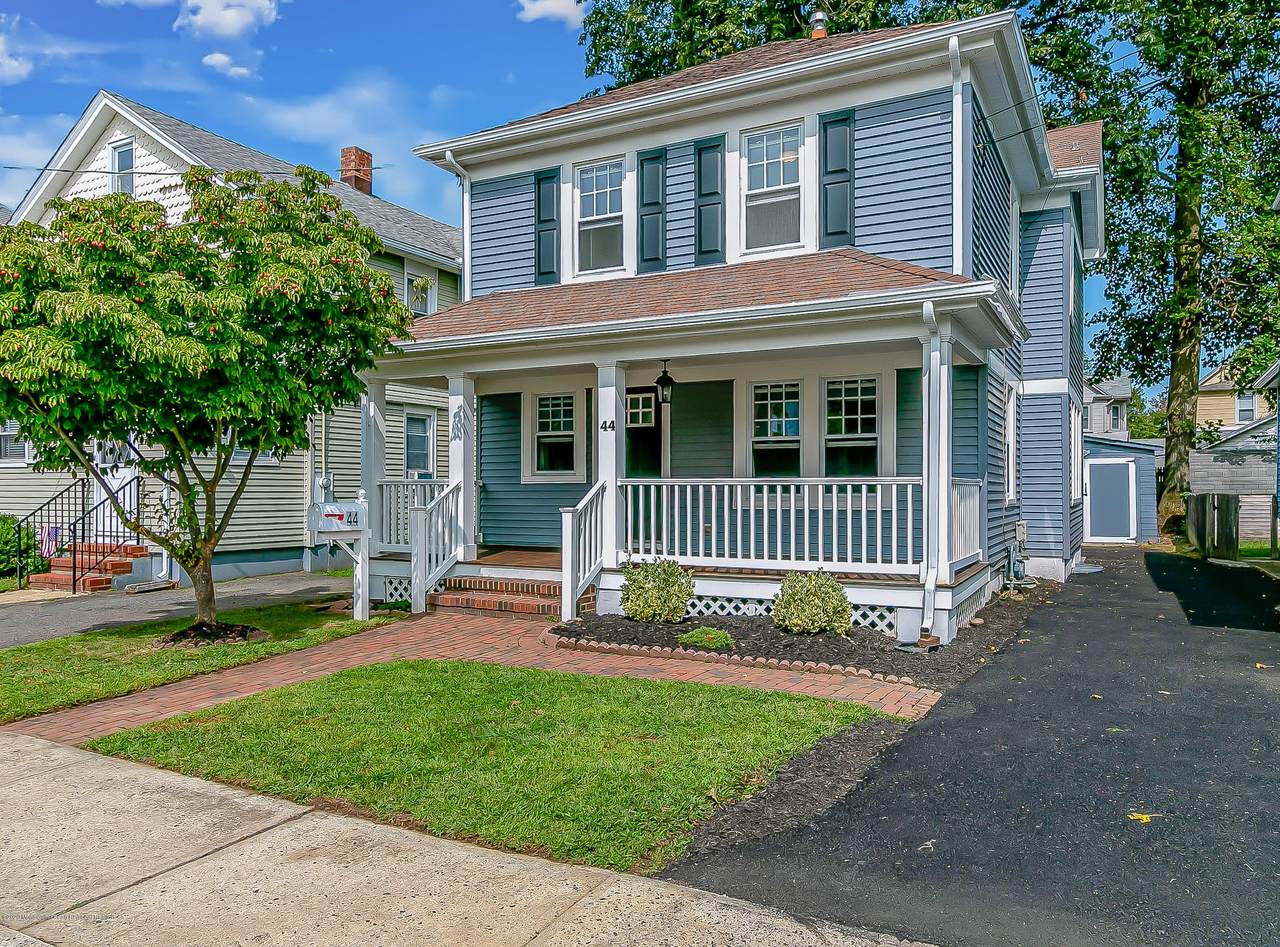 44 Waverly Place - Photo 1