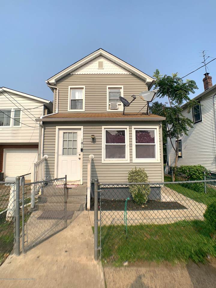 101 Howard Street - Photo 1