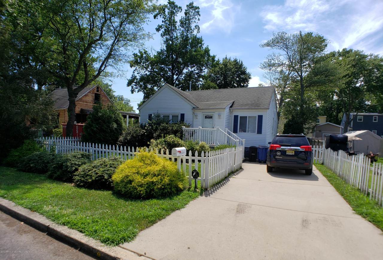 329 Elmwood Drive - Photo 1