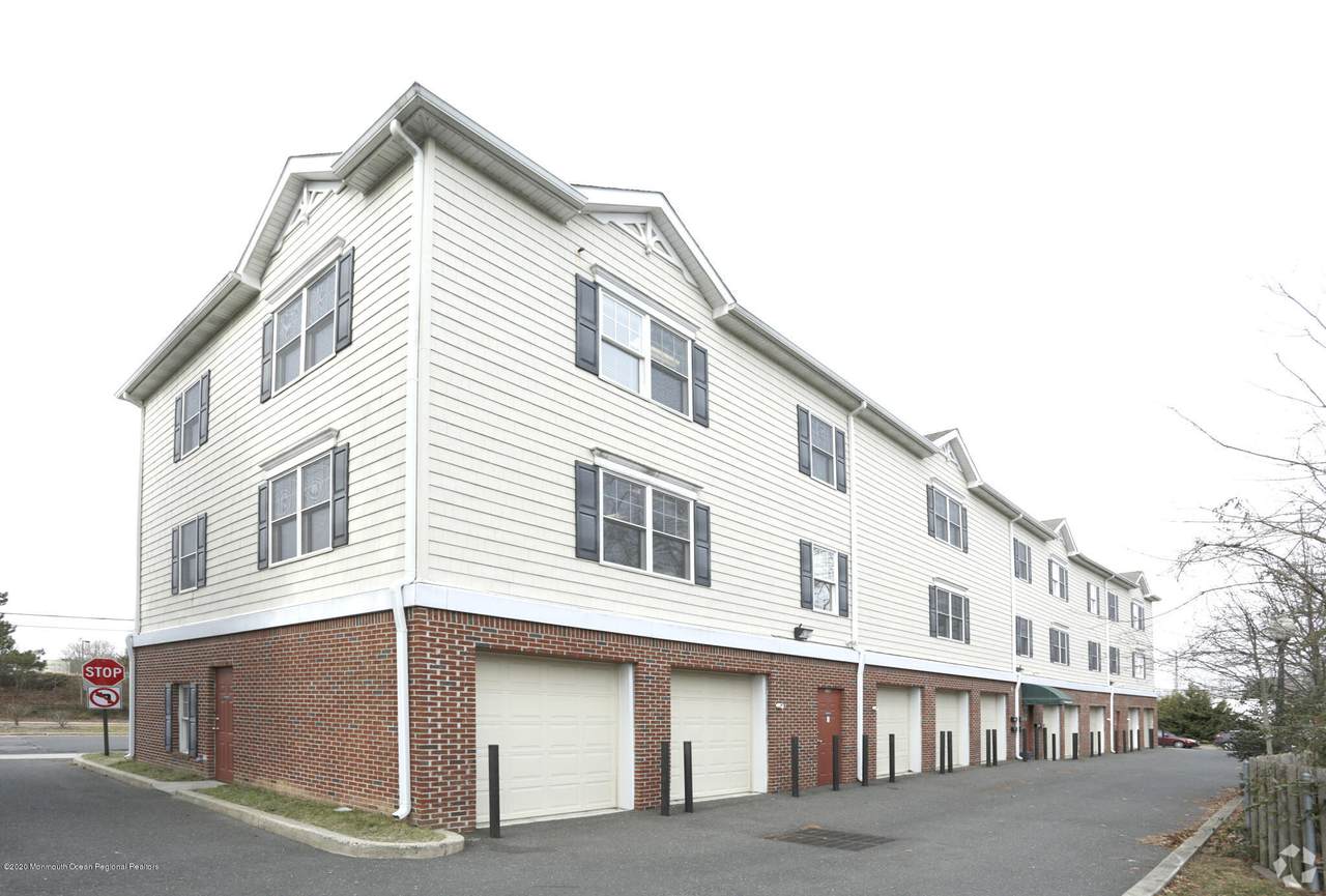 238 Neptune Boulevard - Photo 1